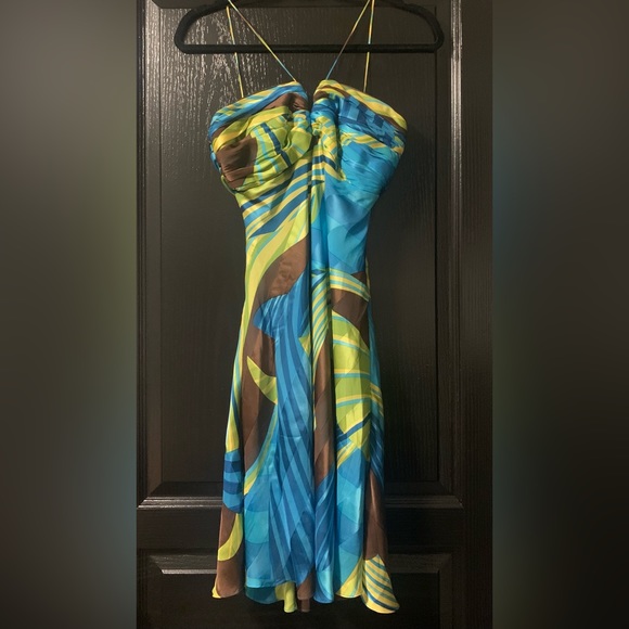 Fun and flirty sundress by Cache’ - Picture 3 of 5